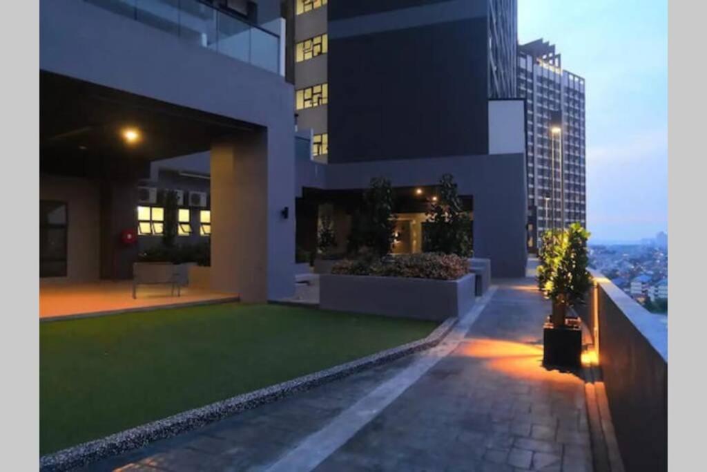 Apple Home 2 At Menara Simfoni, King Size Bed, Cheras, Nexflix, Wifi, Parking 세리 켐방안 외부 사진